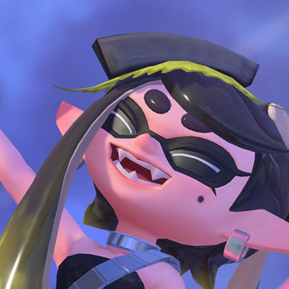 a cropped screenshot of callie smiling and waving at someone off-camera.